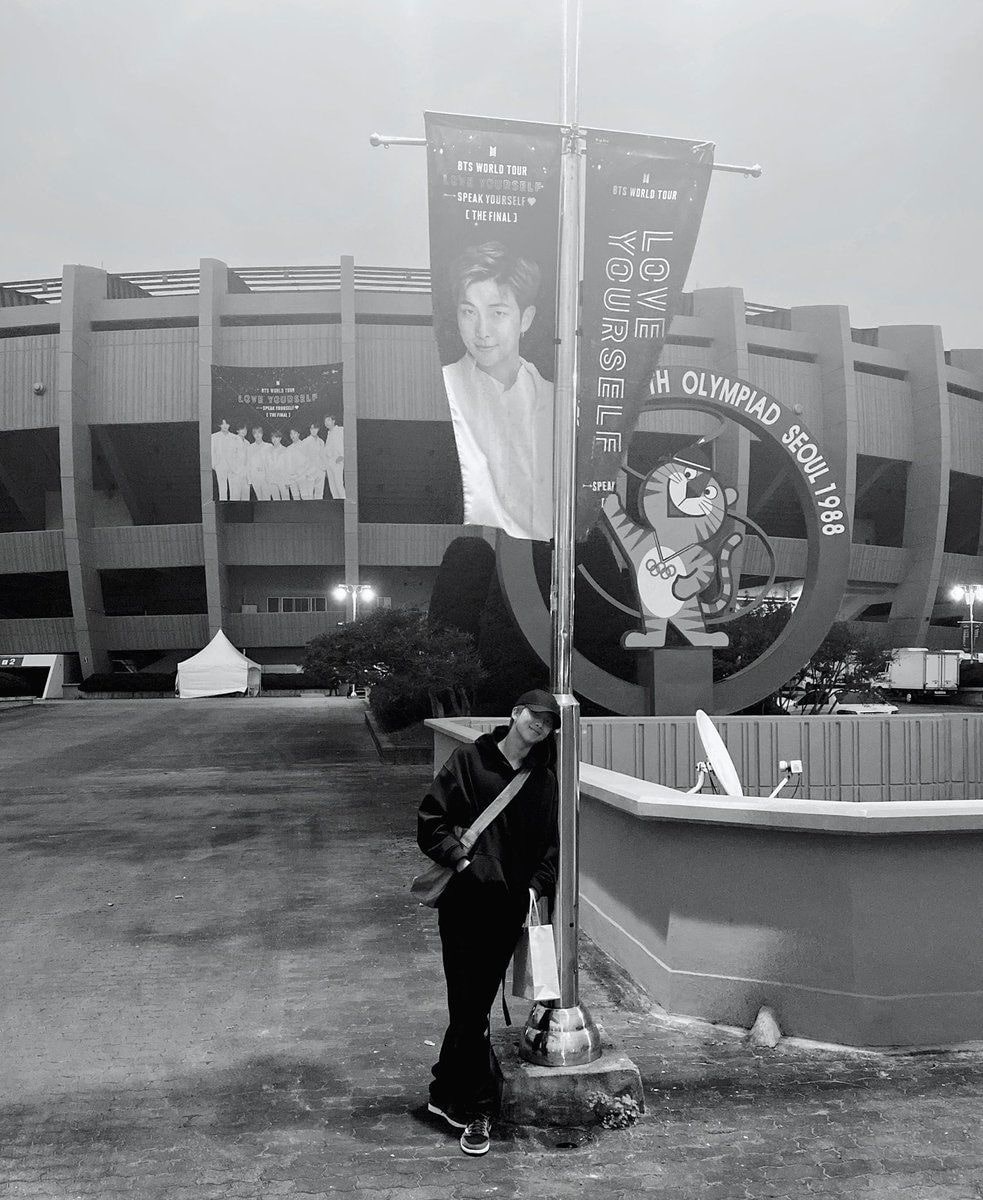 Paradise: life inside a fanbase